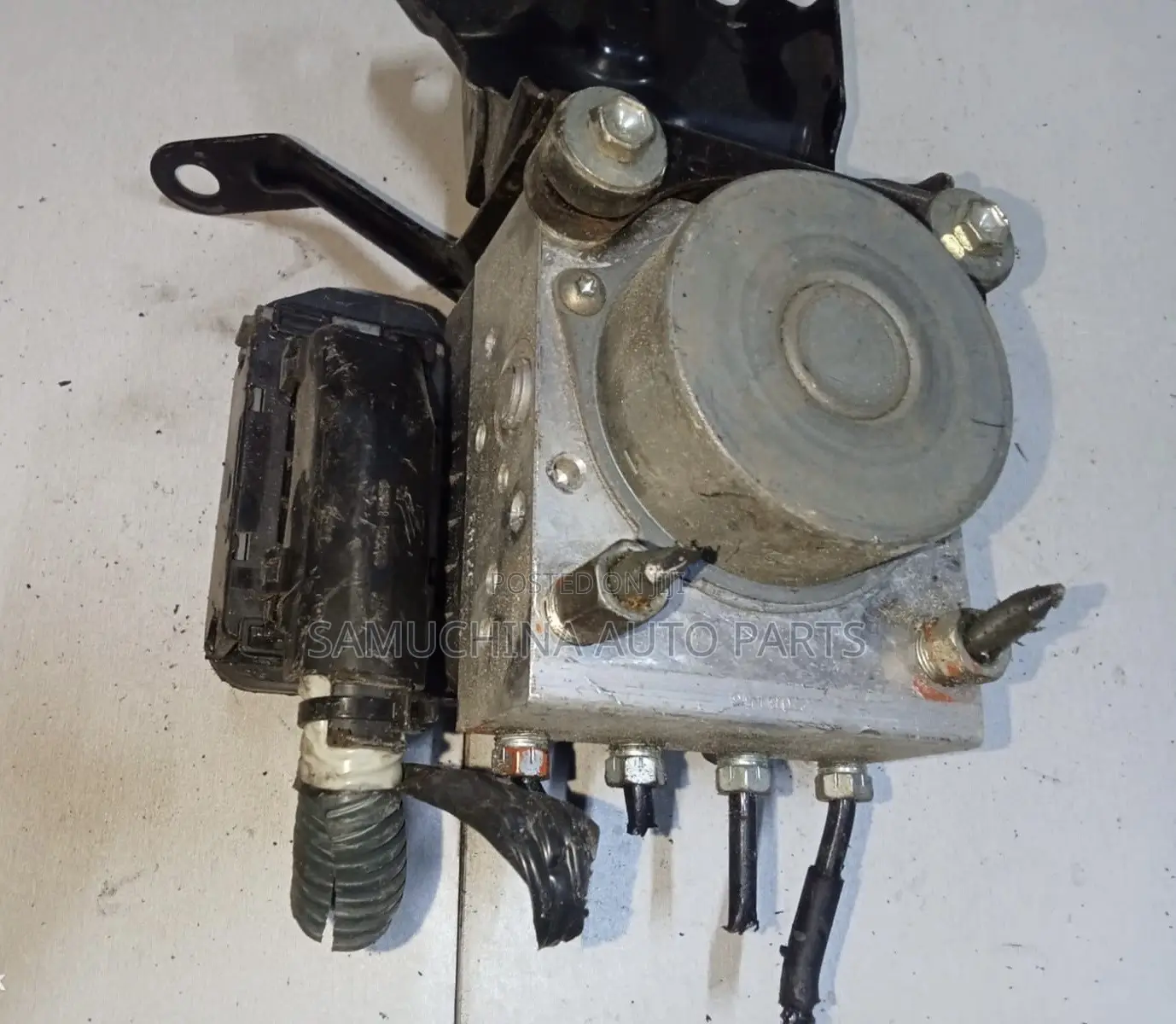Abs Pump Toyota Vitz Ksp130