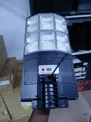 V380 Ai Solar Camera + Lighting 2 in 1