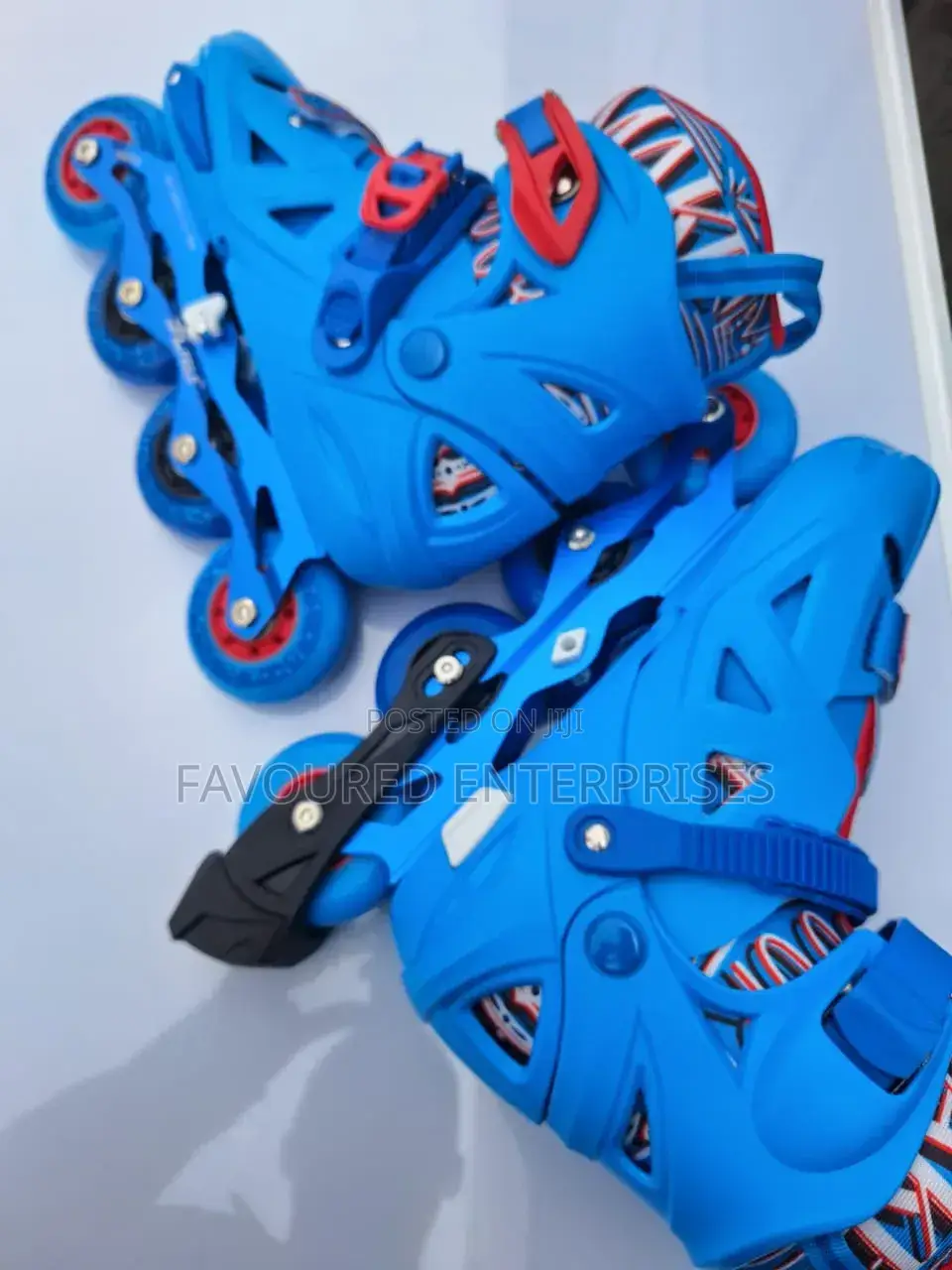 Professional Skates Shoes With Rubber Wheels