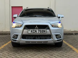 Mitsubishi RVR 2010 Silver
