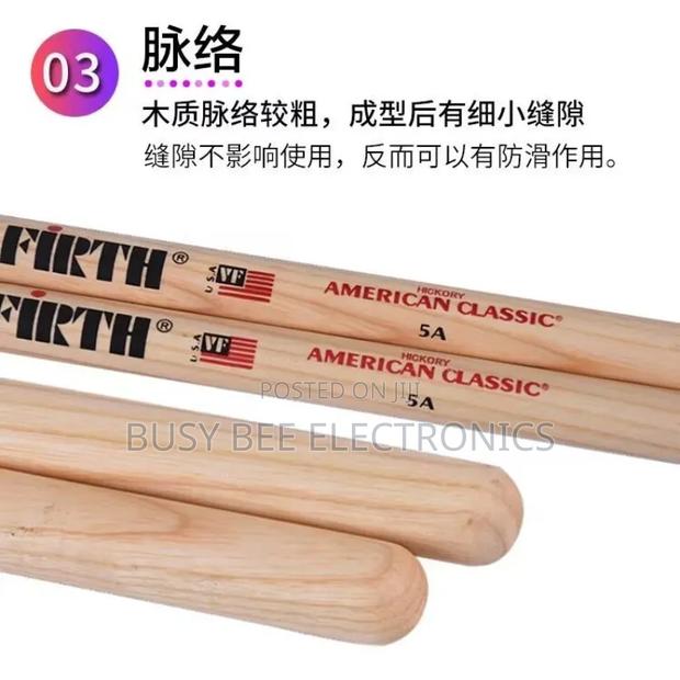 A Set of 2 5a Walnut Drumsticks, Perfect for Jazz Drummers. - thumbnail 3