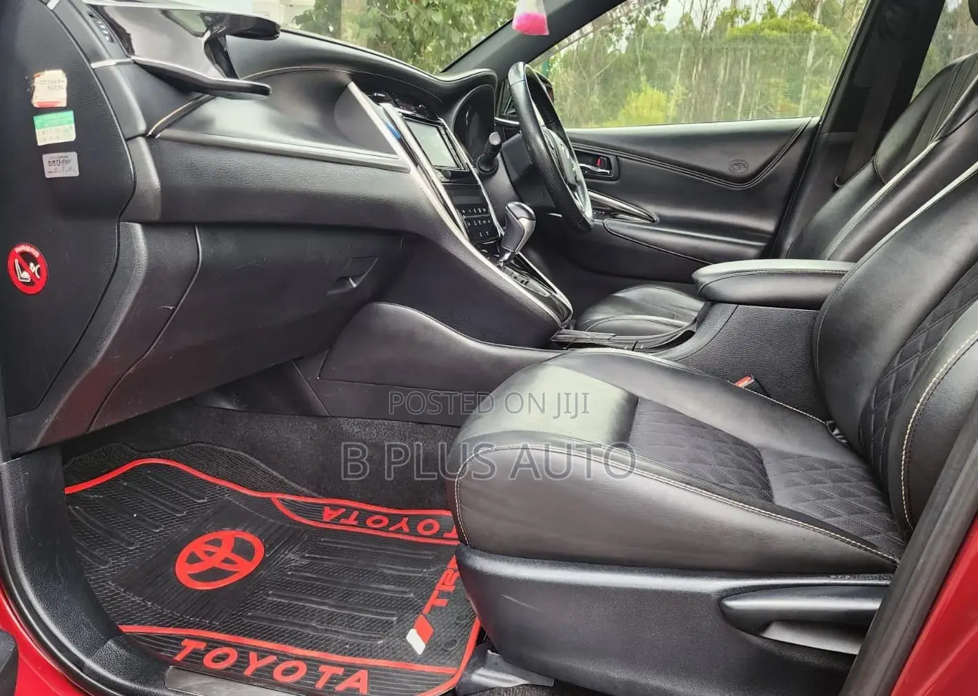Toyota Harrier 2017 Maroon