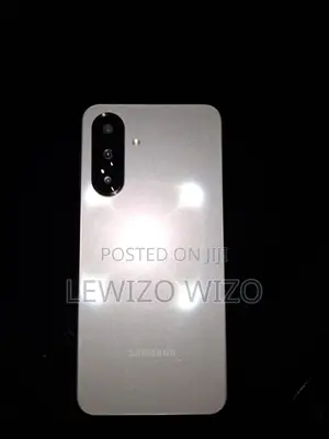 New Samsung Galaxy A17 128 GB Silver
