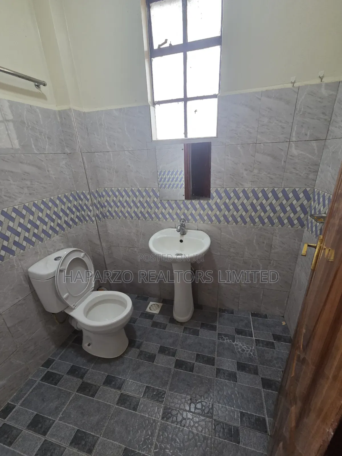 3bdrm Apartment in Kikuyu Town, Kidfarmaco for rent