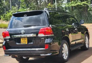 Toyota Land Cruiser 2012 Black