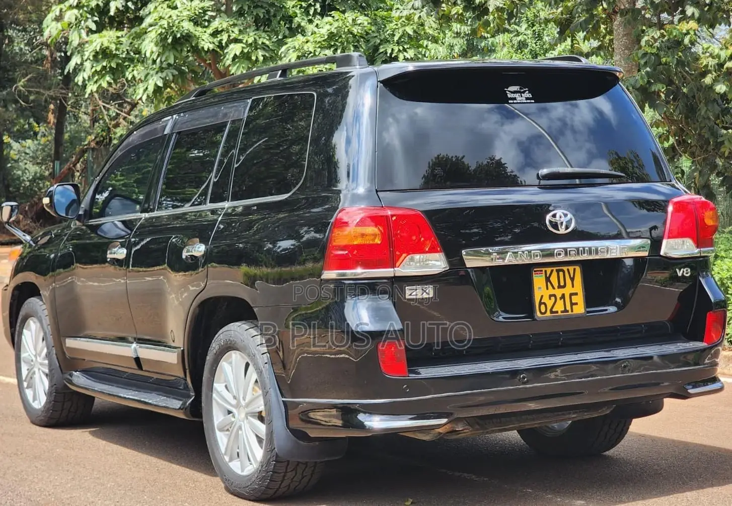 Toyota Land Cruiser 2012 Black