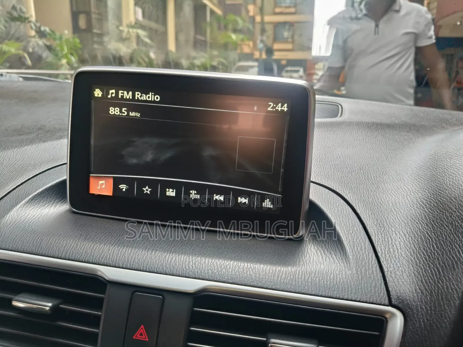 Mazda Axela 2015 Pearl
