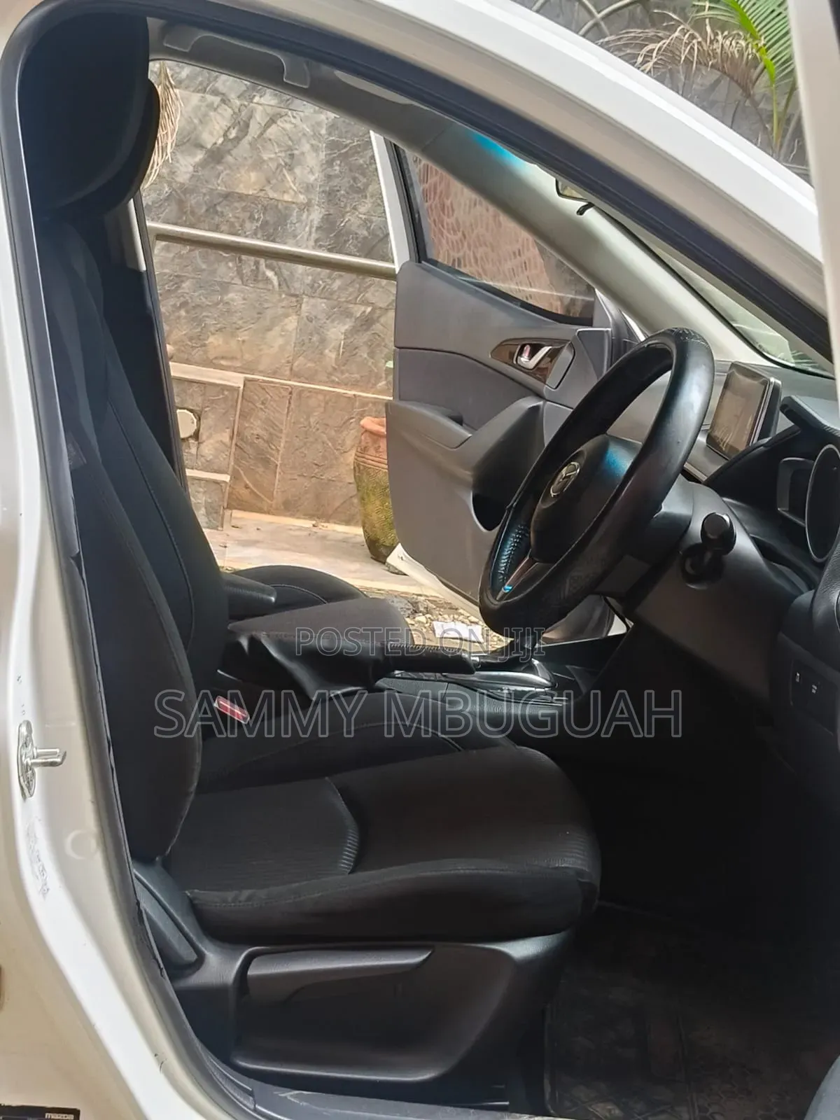 Mazda Axela 2015 Pearl