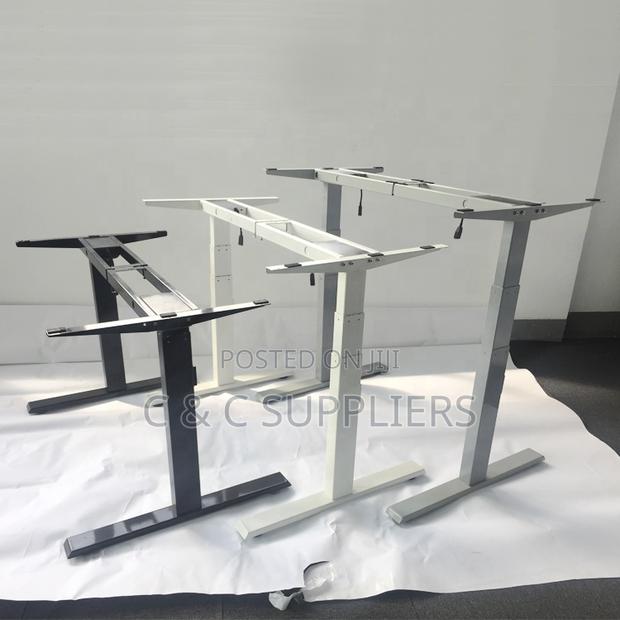 Height Adjustable Standing Desk. - thumbnail 2