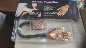 ​Adjustable Nail Trainer Practice Hand With 100 Pcs Tips