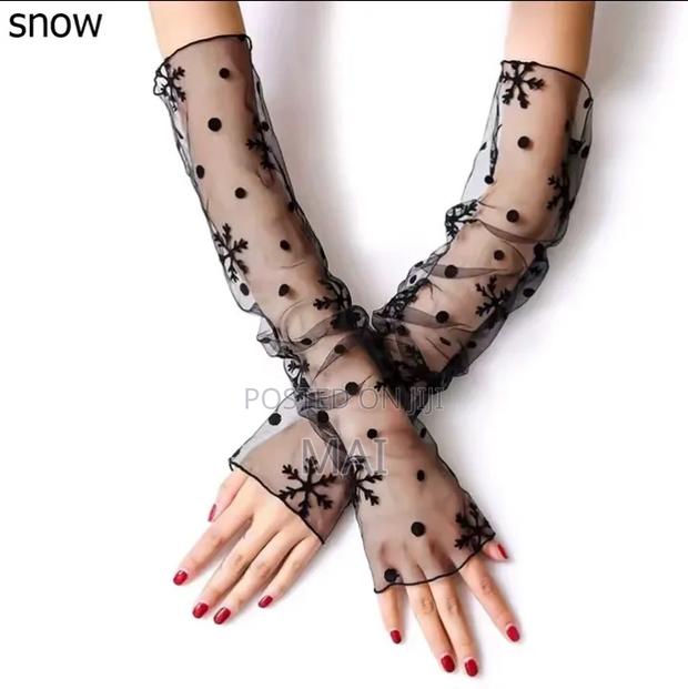 Fishnet/Mesh Sleeves - main view