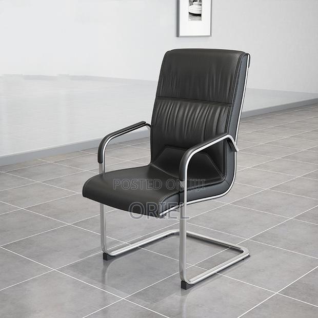 Office Chair : Visitor Waiting Chair - thumbnail 3