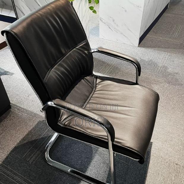 Office Chair : Visitor Waiting Chair - thumbnail 19