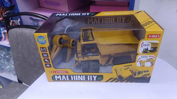 Remote Control Tipper Truck Toy