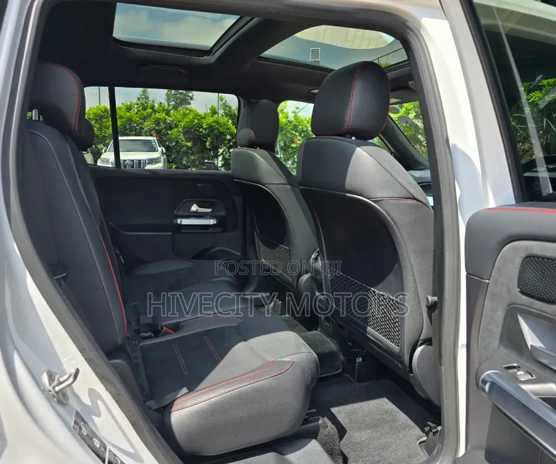 Mercedes-Benz GLB-Class 2020 White