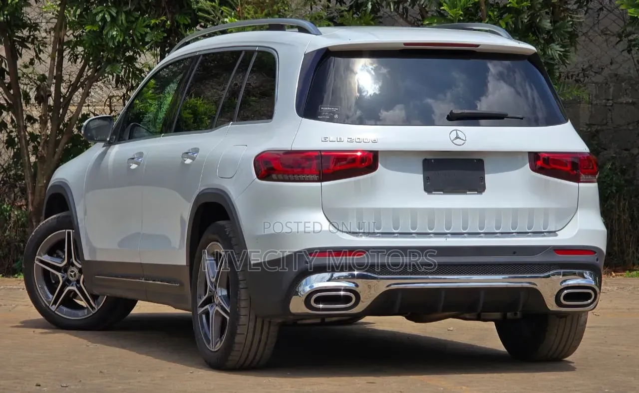 Mercedes-Benz GLB-Class 2020 White