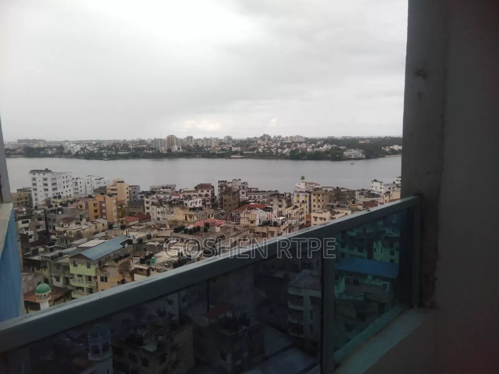3bdrm Apartment in Mombasa City Centre, Ganjoni for rent