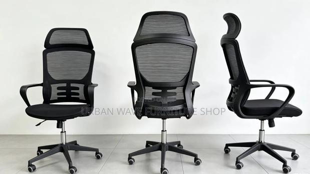 Orthopaedics Headrest Relaxing Office Chair 