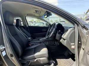 Honda Vezel 1.5 Hybrid 2WD 2019 Gray