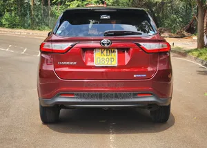 Toyota Harrier 2.0 2017 Red