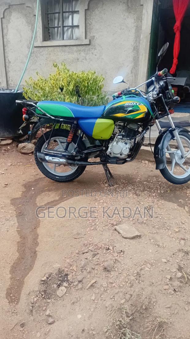 Bajaj Boxer 125 2023 Black - thumbnail 4