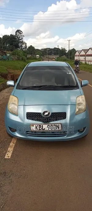 Toyota Vitz 2010 Blue