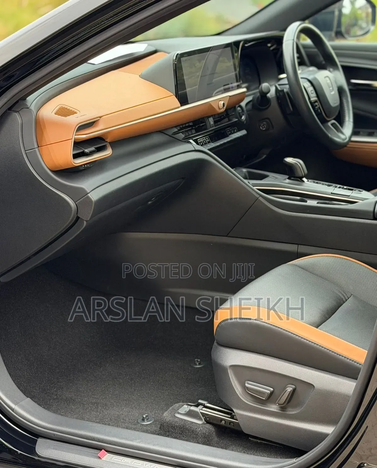 Toyota Crown 2023 Black
