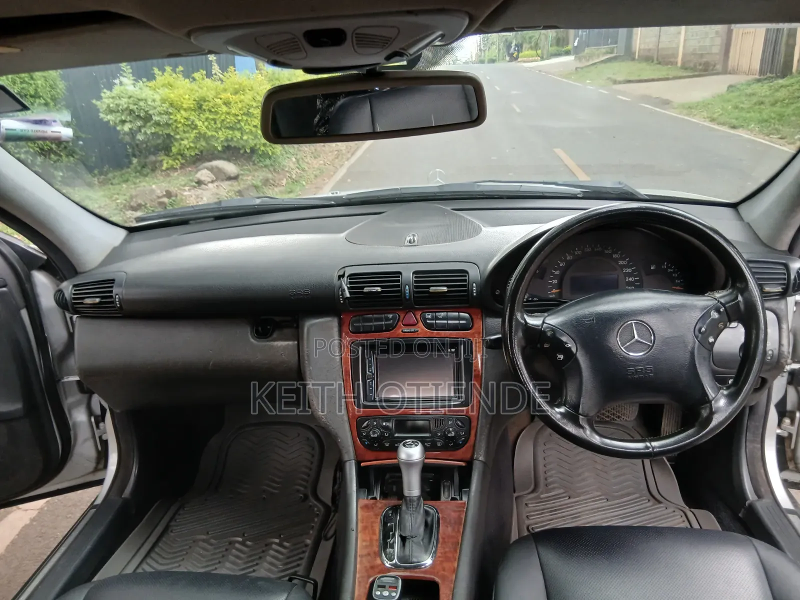 Mercedes-Benz C180 2004 Silver