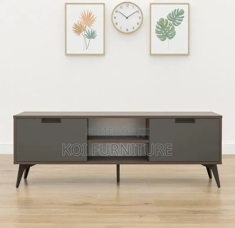 Wooden Spacious Living Room Tv Stands