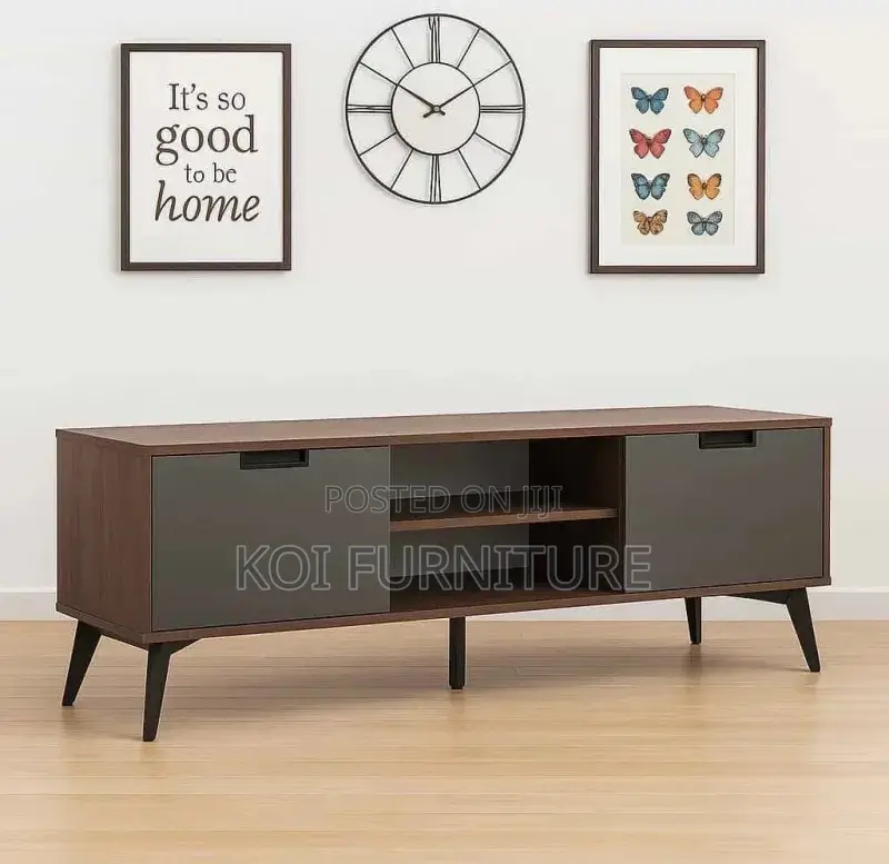 Wooden Spacious Living Room Tv Stands