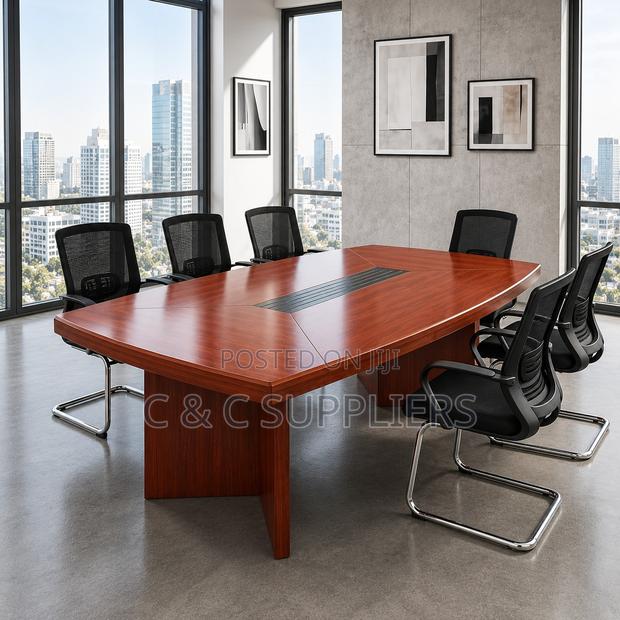 Office Conference Table. - thumbnail 4