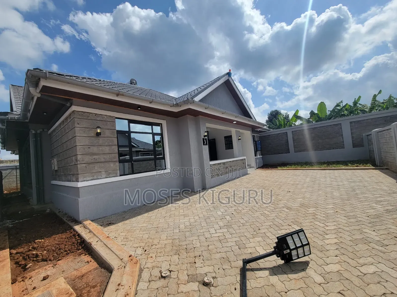 4bdrm Bungalow in Mugutha Estate, Kimbo for sale