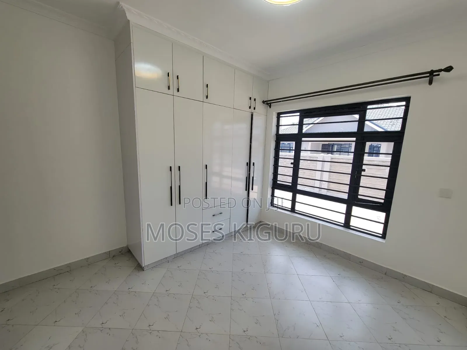 4bdrm Bungalow in Mugutha Estate, Kimbo for sale