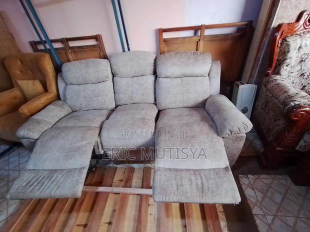 Refurbished Recliners for Sale - thumbnail 3