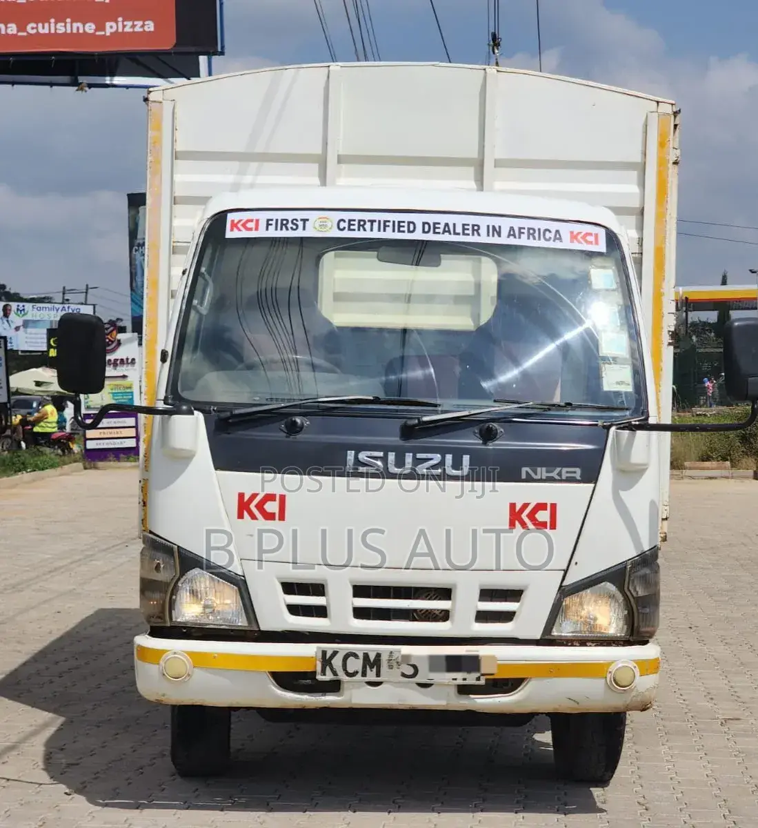 Iisuzu NKR