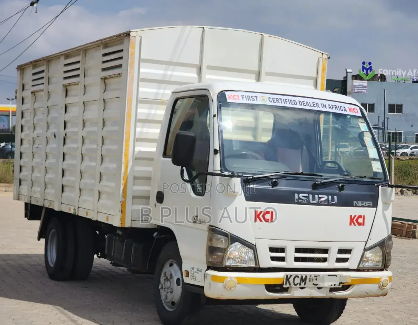 Iisuzu NKR