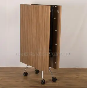 Wooden Foldable Meeting Desk