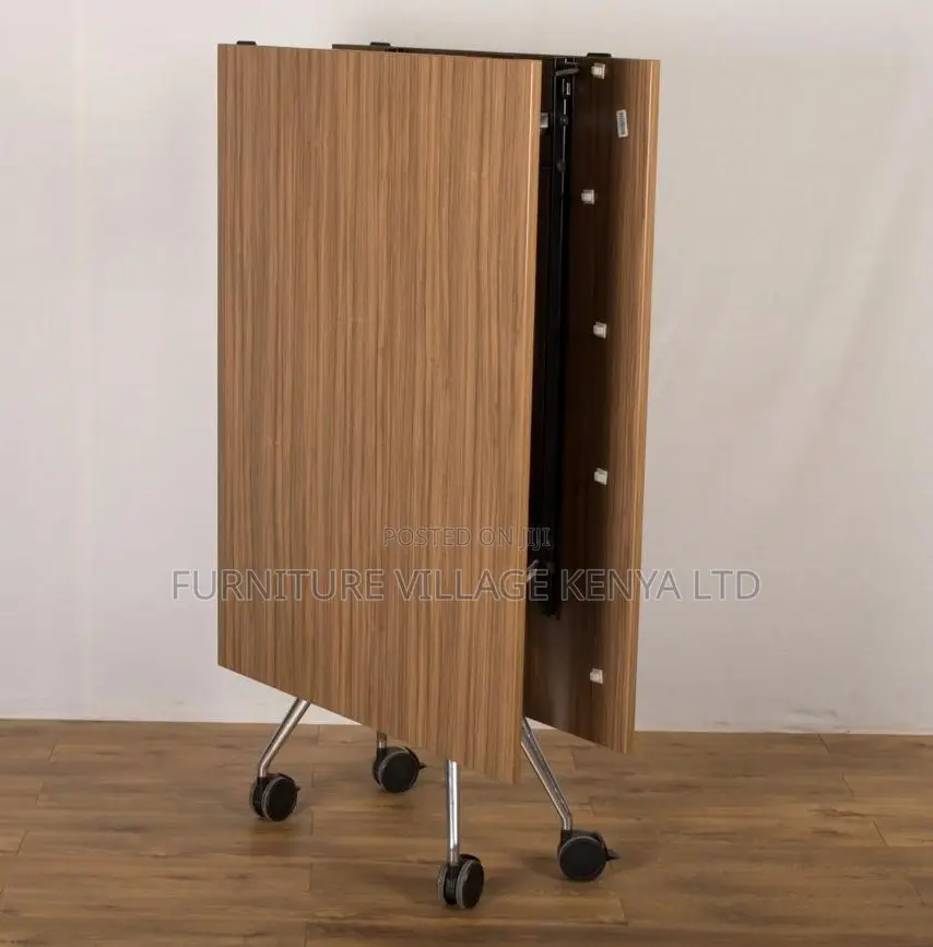 Wooden Foldable Meeting Desk