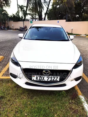 Mazda Axela 2018 White