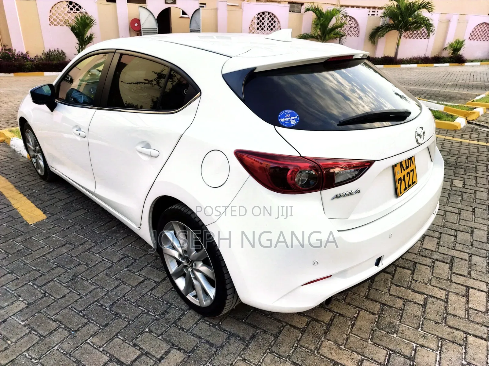 Mazda Axela 2018 White