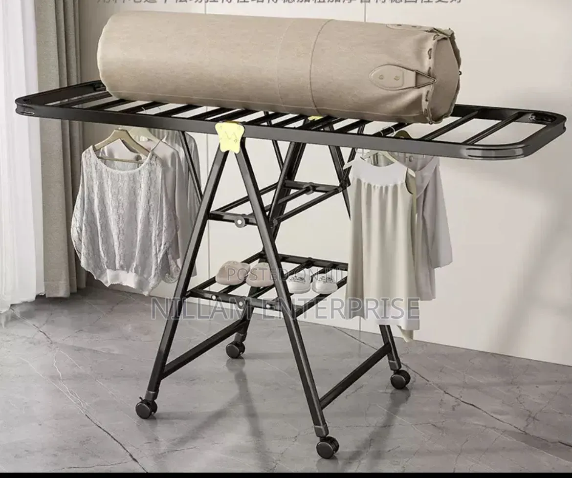 *Foldable Clothes Drying Rack*