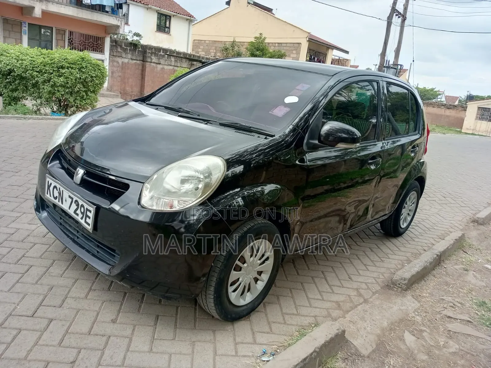 Toyota Passo 2010 Black