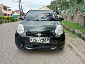Toyota Passo 2010 Black