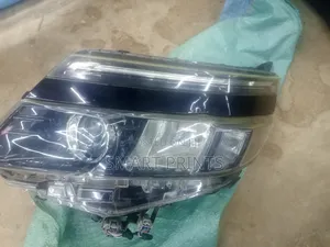 Toyota Noah Headlights Still Available