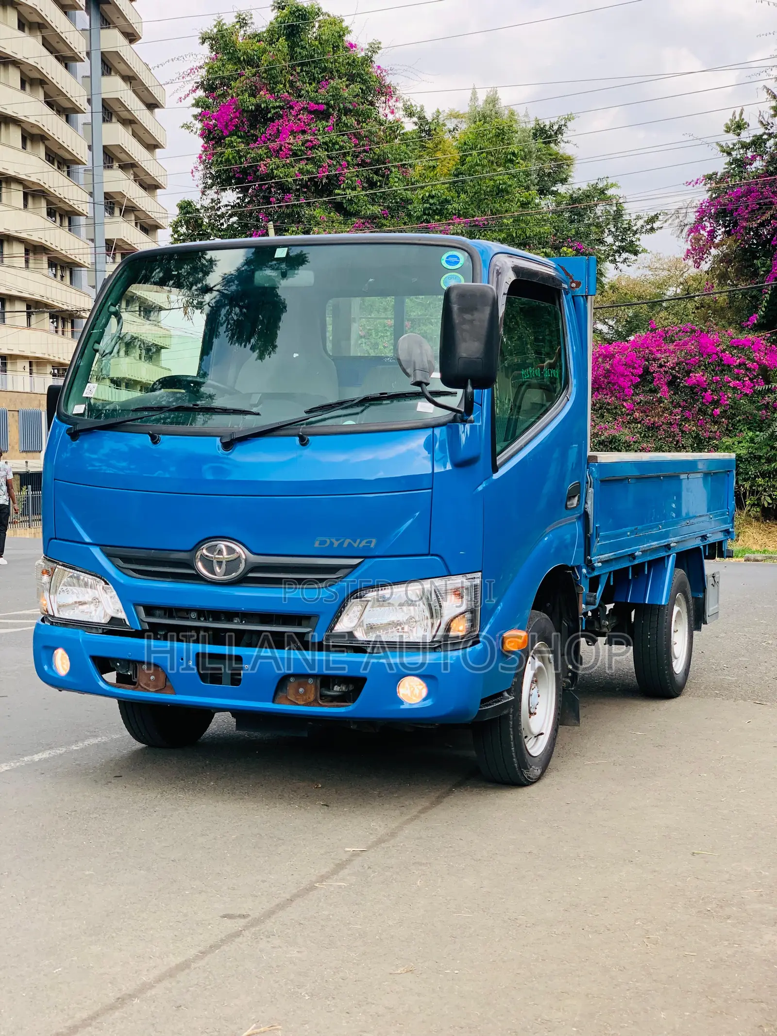 Toyota Dyna 2018 Blue