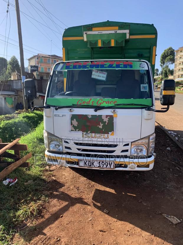 Isuzu Elf Lorry 2015 White