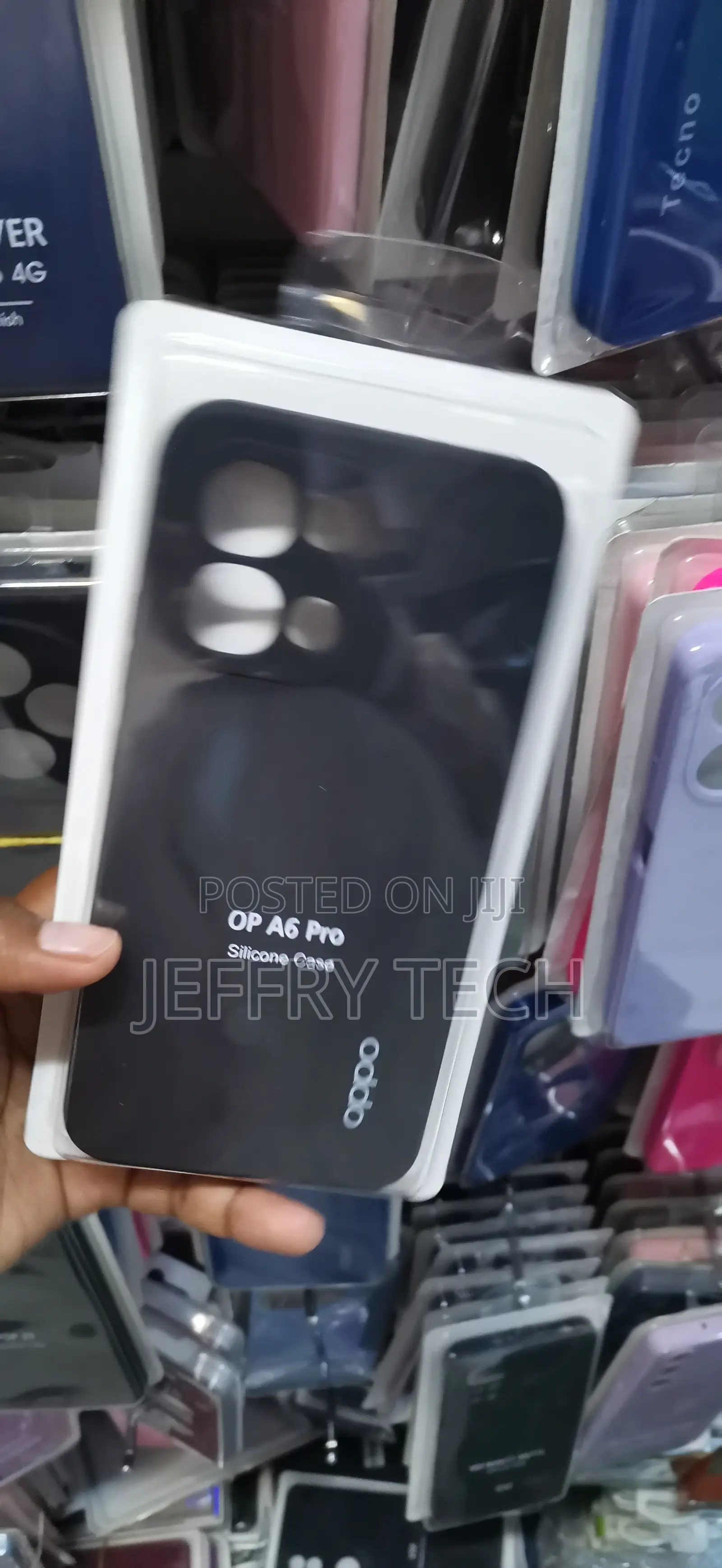 Oppo A6 Pro Distinct, Large Square-Shaped Cutout Case