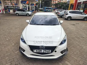 Mazda Axela 2016 White