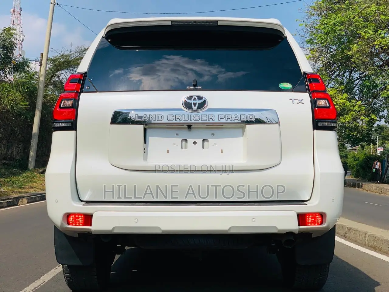 Toyota Land Cruiser Prado 2017 White
