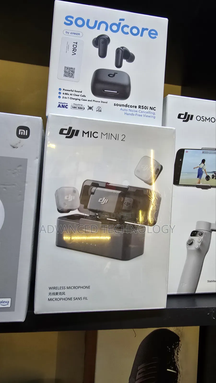 Dji Mic Mini 2 (2 Tx + 1 Rx + Charging Case) -2 Person Microphone